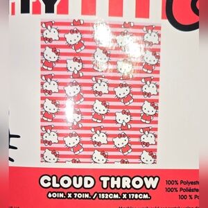 Hello Kitty Stripes Giant Throw 60 x 70 NEW